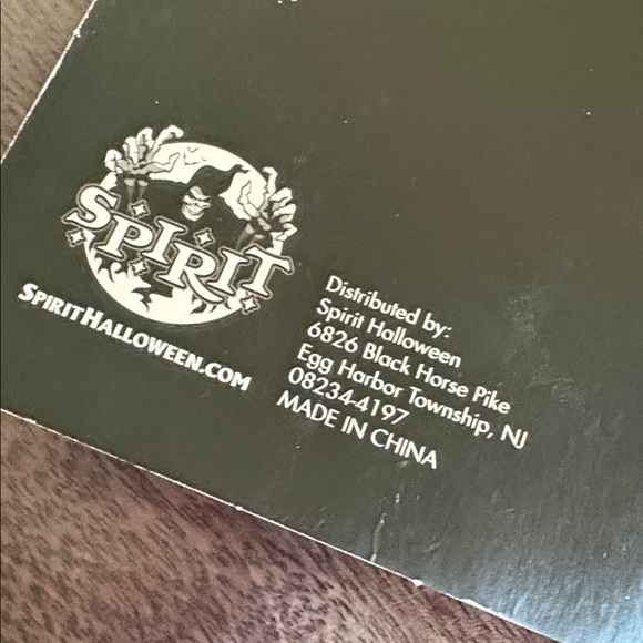 Spirit Halloween Faux Fur Ears Tail and Choker Wolf Kit - Picture 11 of 11